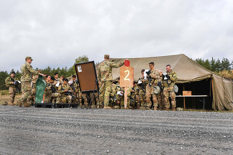 Soldier providing a briefing